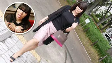 Plus de 10 ans sans sexe !! Une belle femme mature de grande taille désespérée reçoit un rapport sexuel complet avec pénétration interne
