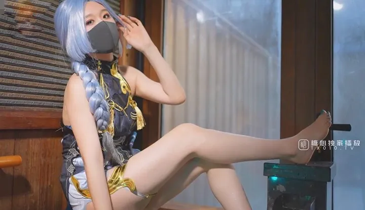 สาวCos หุ่นแซ่บ โดนน้ำแตกกระจาย