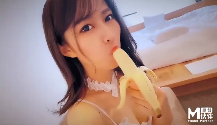 AV女优的口技初体验
