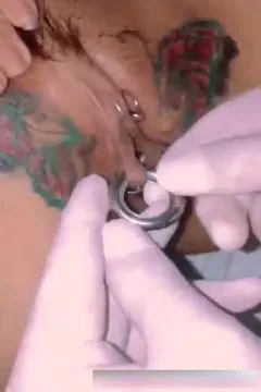 Real Record of Piercing Labia
