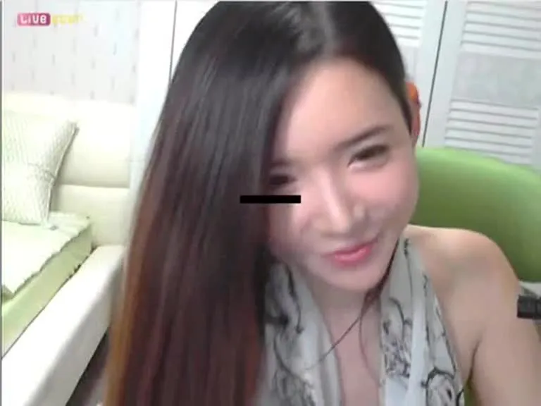 Video host - Se Yu 59