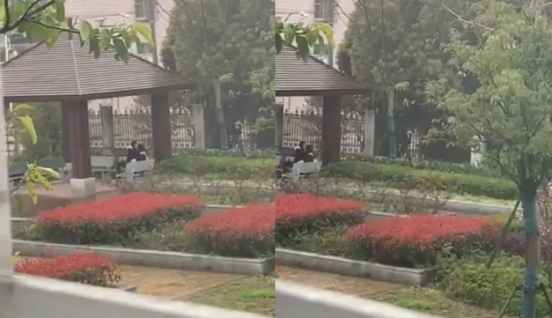 Chongqing Paar ist super begeistert ~ Regenwetter direkt im Pavillon losgelegt !! Keine Scheu vor Passanten ~