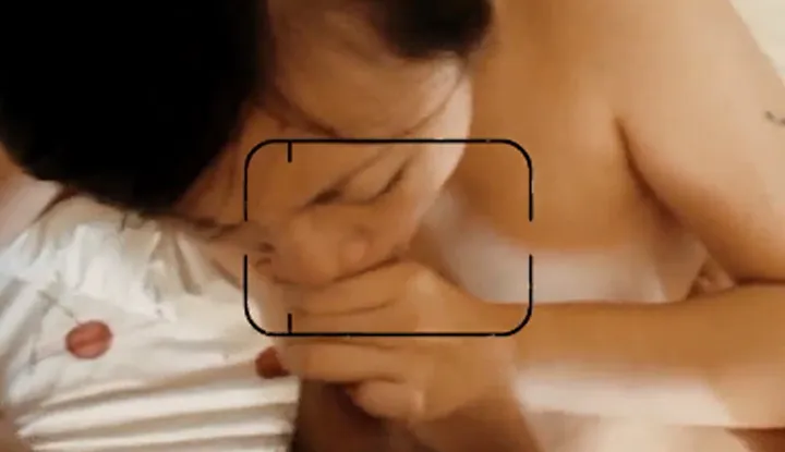 [Hồng Kông] Hiệp tiếp theo trên giường sau tiệc rượu ~ Còn tự khều móc đút vào!