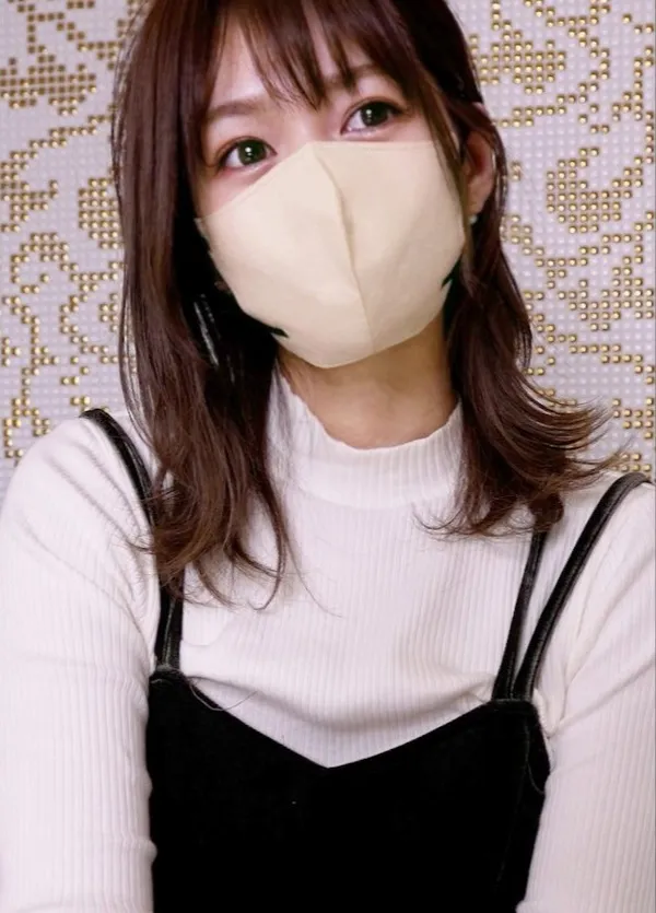 FC2-PPV-4679305 Real filming with a stunning new graduate OL from Marunouchi – extended intimate content