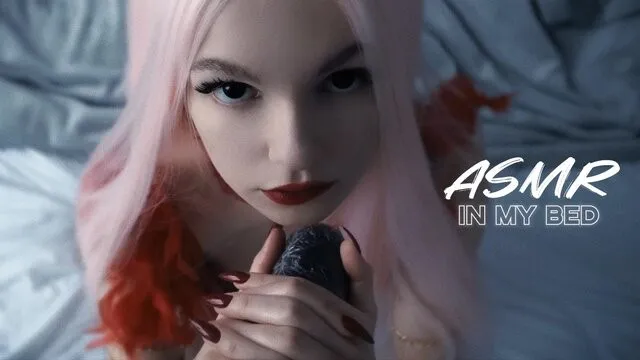 ASMR - 在我的床上 | 肮脏的舔舐，嘴巴声音，手指舔舐，湿按摩 + 触发 | SOLY ASMR