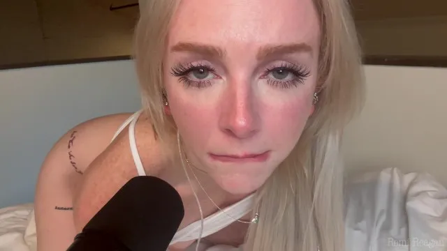 Jeu de rôle sexuel POV ASMR. Sucer, chevaucher, sons de chatte mouillée et jouir tout pour vous - Remi Reagan