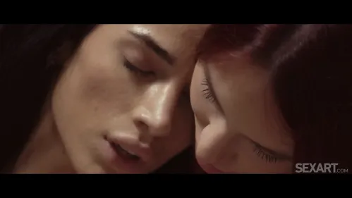 SexArt Kama Oxi And Leya Desantis Velvet Secret