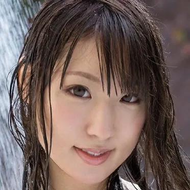 Shirakane Reina