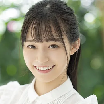 岩弘麻里