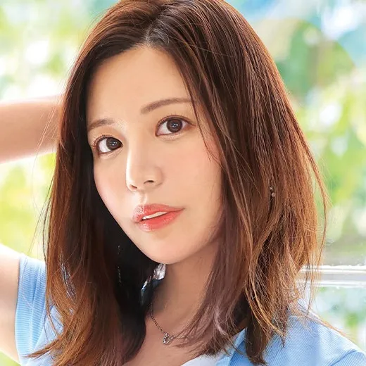 都月琉衣纱