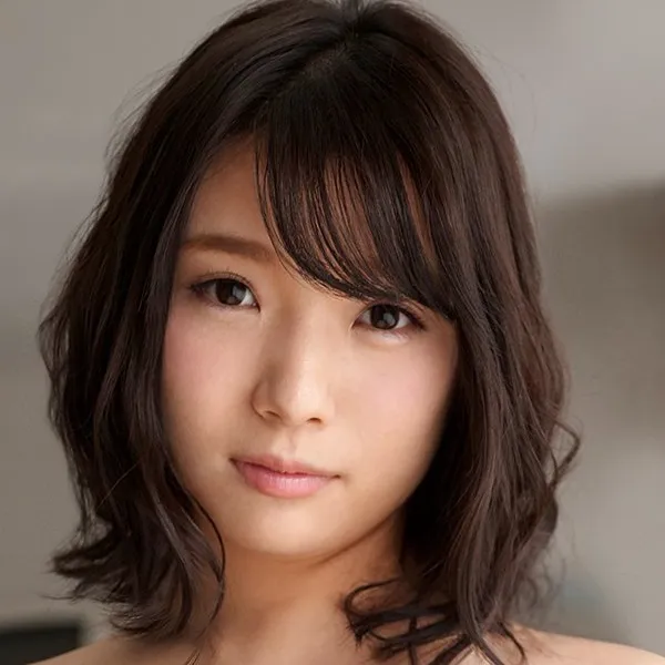 Aoi Reina